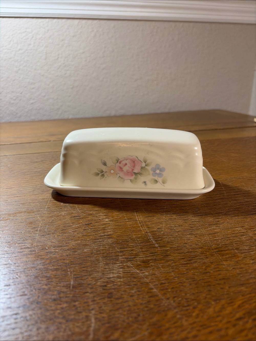 Vintage Pflatzgraff Tea Rose Butter Dish - Picture 8 of 8